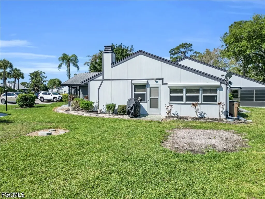 10438 Lakeport Court Lehigh Acres FL 33936