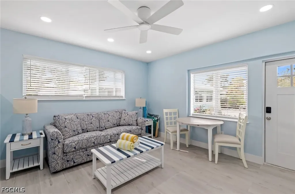 706 Donax Street Sanibel FL 33957