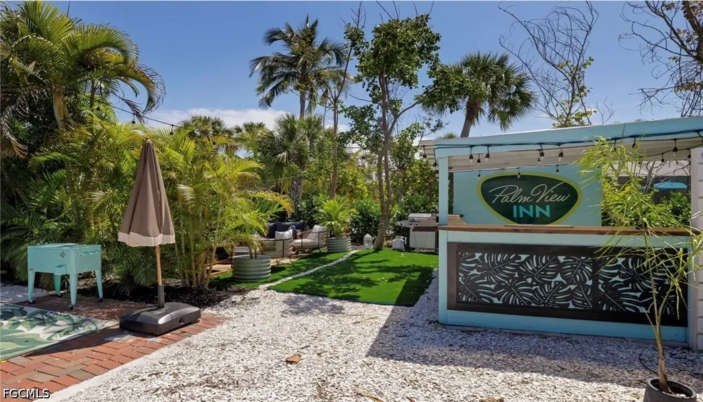 706 Donax Street Sanibel FL 33957