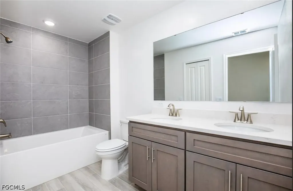 10536 Fountain Palm Circle Bokeelia FL 33922