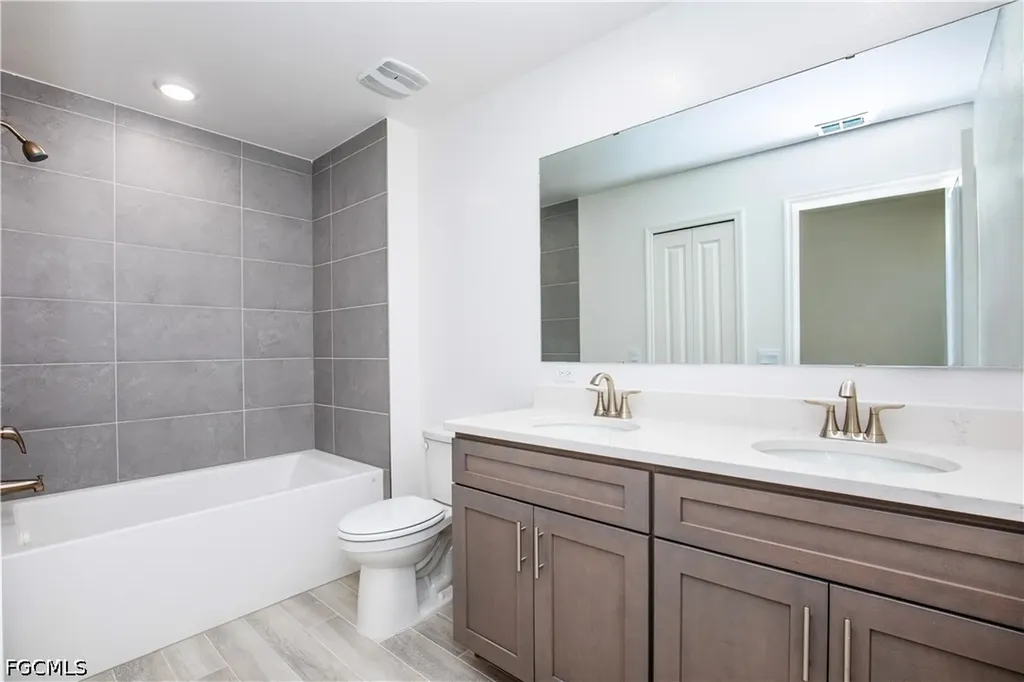 10536 Fountain Palm Circle Bokeelia FL 33922