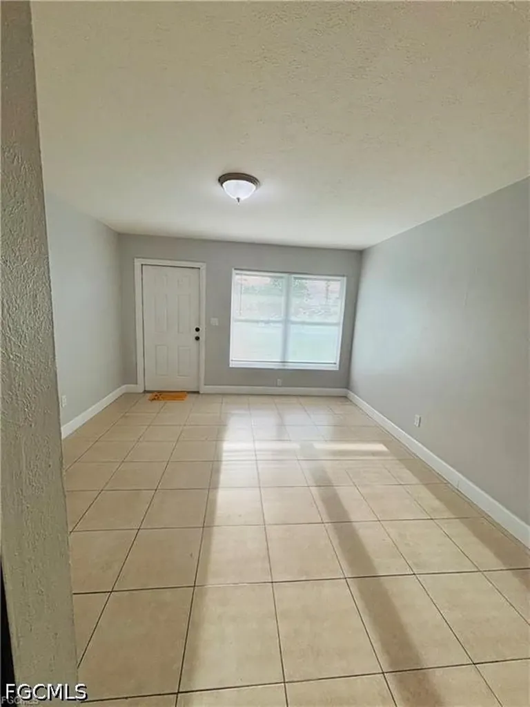 20 Westminster Street N Lehigh Acres FL 33936