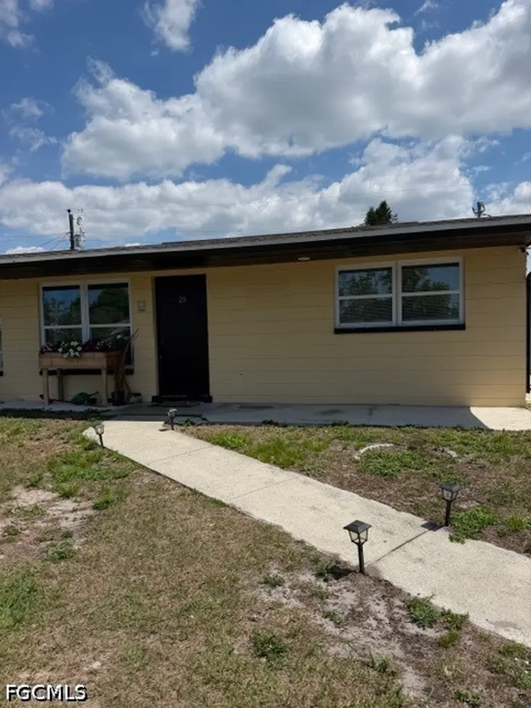 20 Westminster Street N Lehigh Acres FL 33936
