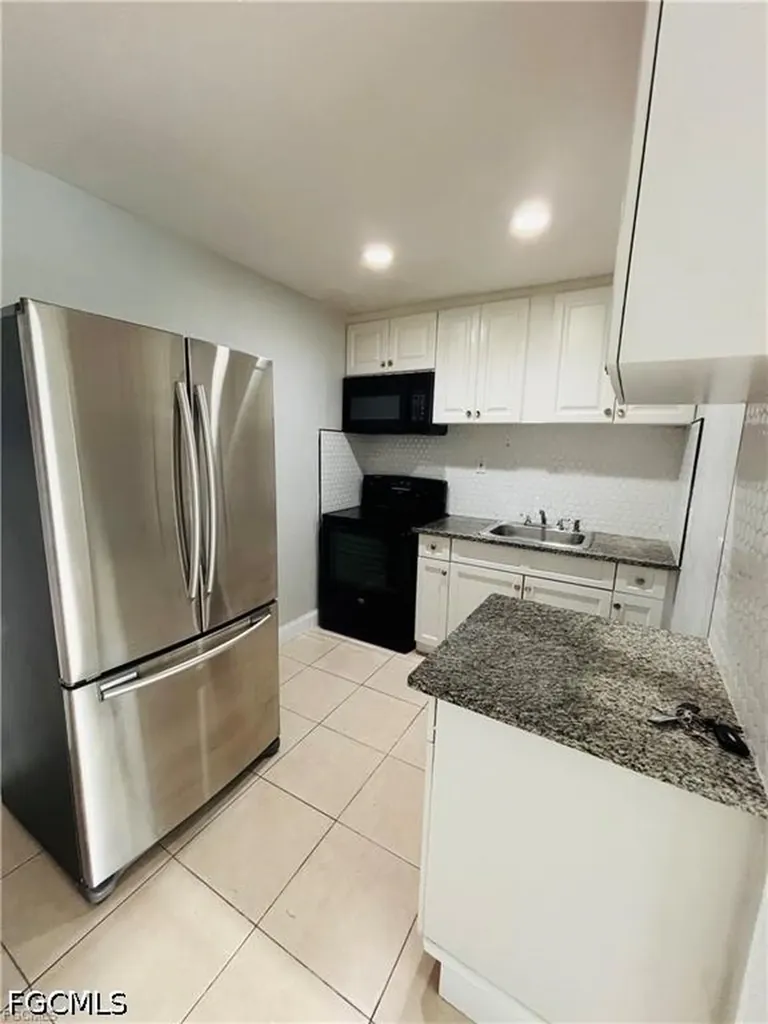 20 Westminster Street N Lehigh Acres FL 33936