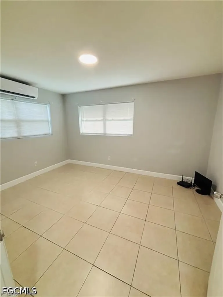 20 Westminster Street N Lehigh Acres FL 33936