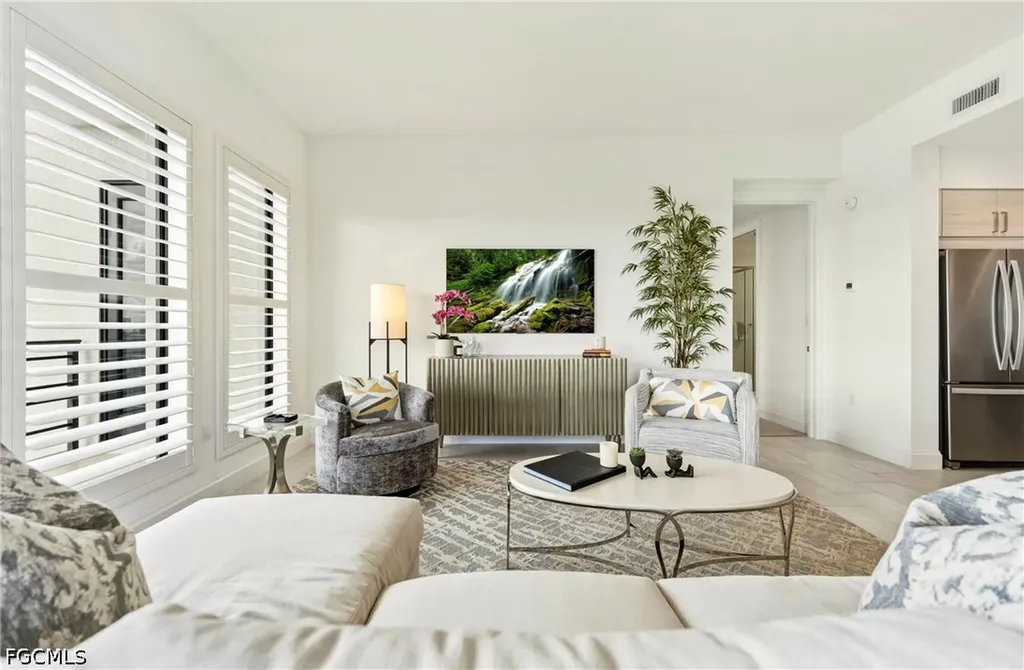 1111 Central Avenue Naples FL 34102