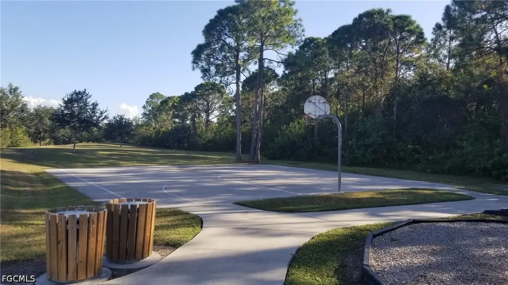 14433 Fort Myers Avenue Port Charlotte FL 33981
