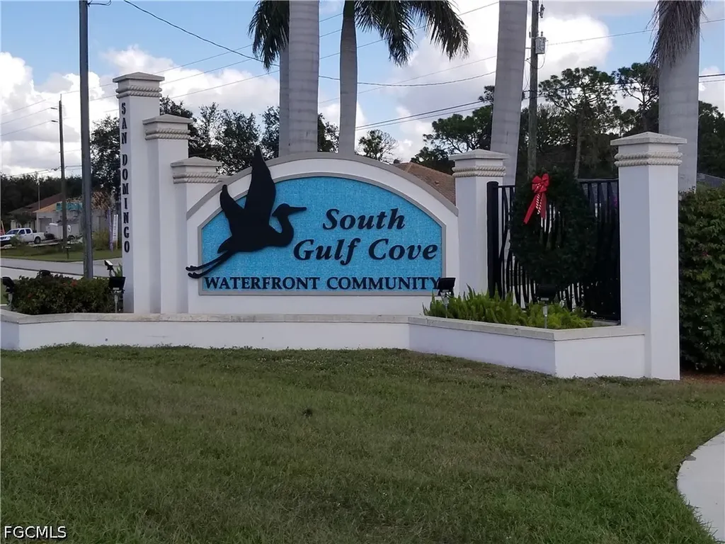 14433 Fort Myers Avenue Port Charlotte FL 33981