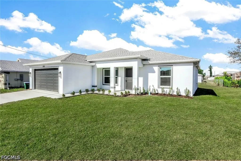 1702 NW 5th Place Cape Coral FL 33993