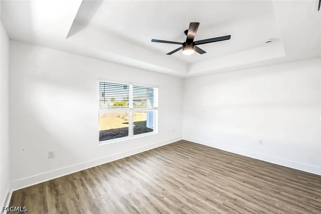 1702 NW 5th Place Cape Coral FL 33993