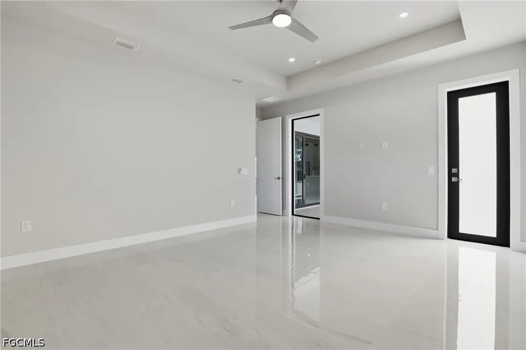 1414 NE 19th Terrace Cape Coral FL 33909