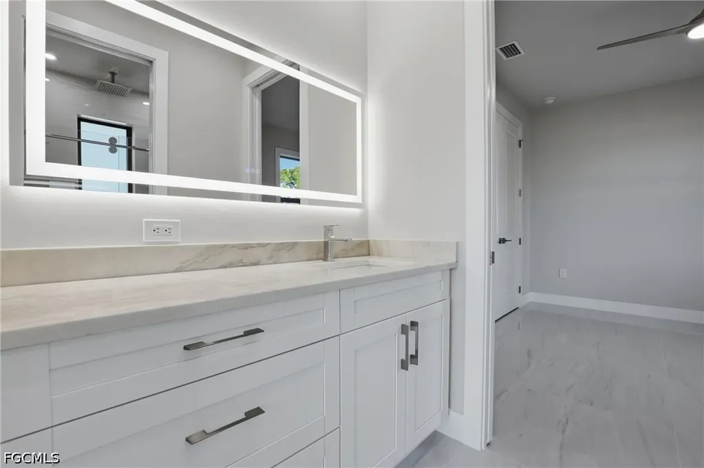 1414 NE 19th Terrace Cape Coral FL 33909