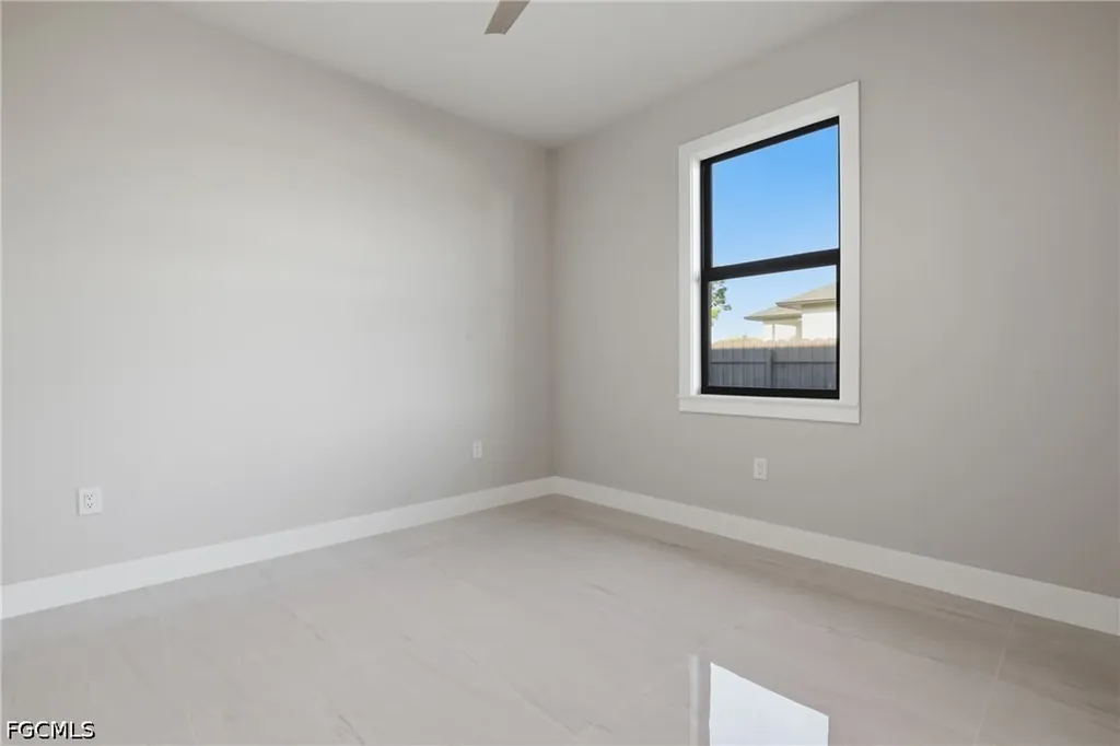 1414 NE 19th Terrace Cape Coral FL 33909