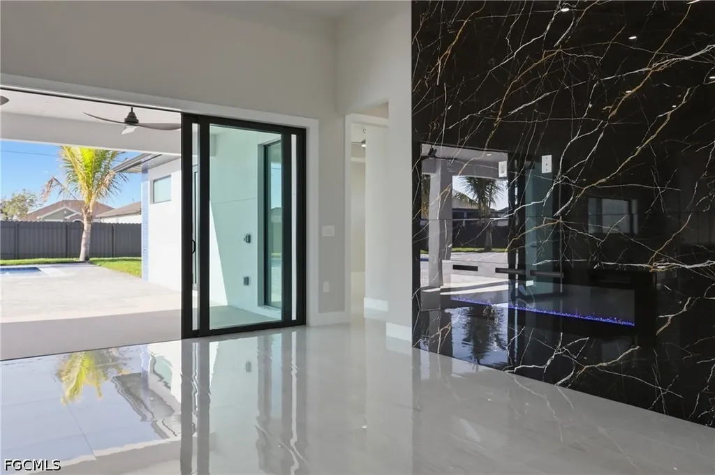 1414 NE 19th Terrace Cape Coral FL 33909