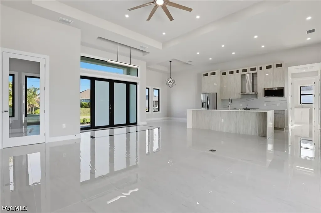 1414 NE 19th Terrace Cape Coral FL 33909