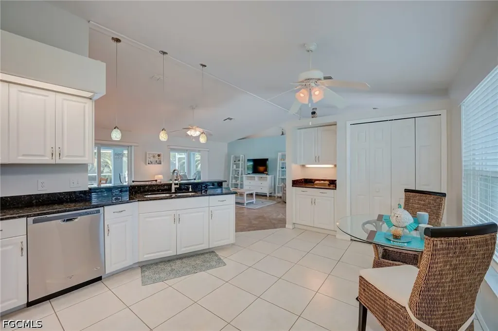 5239 Sands Boulevard Cape Coral FL 33914