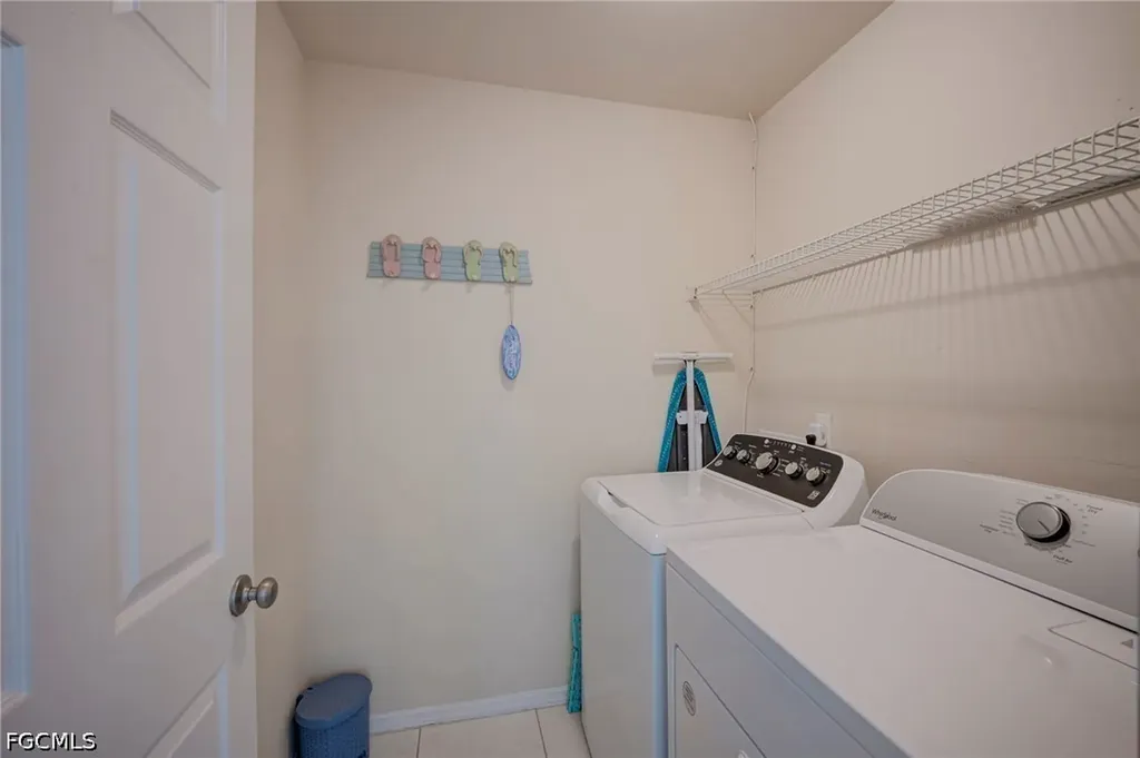 5239 Sands Boulevard Cape Coral FL 33914