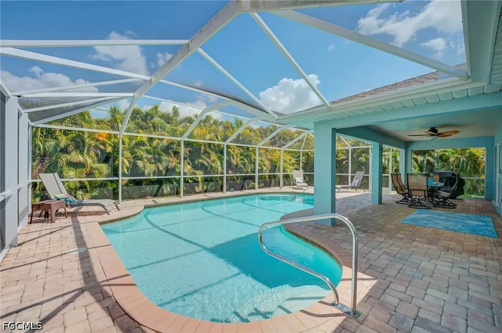 5239 Sands Boulevard Cape Coral FL 33914