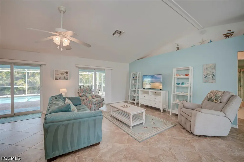 5239 Sands Boulevard Cape Coral FL 33914
