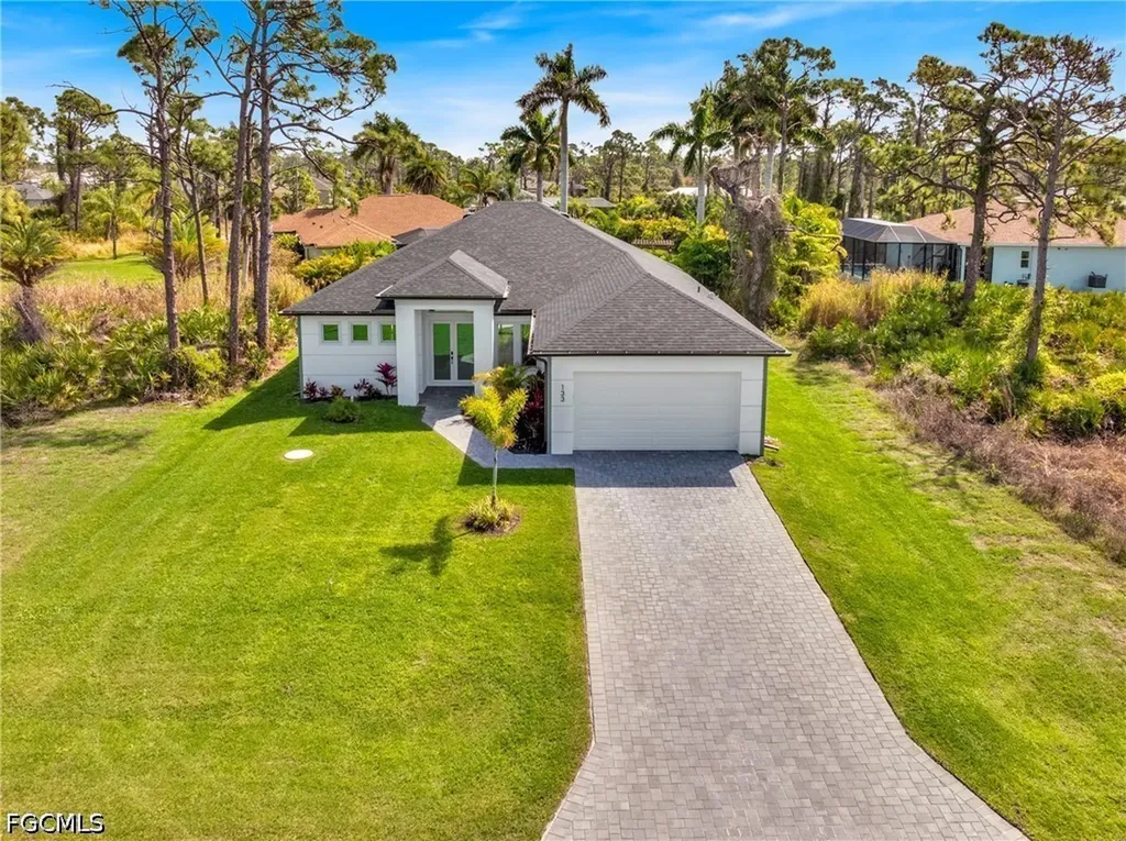 133 West Drive Rotonda West FL 33947