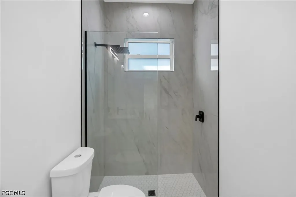 133 West Drive Rotonda West FL 33947