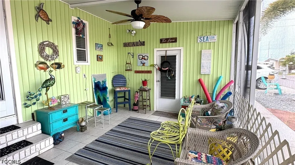 16049 Hibiscus Way North Fort Myers FL 33903