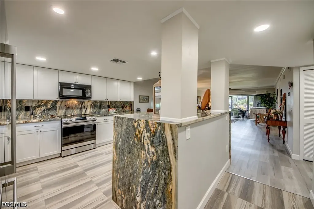 15350 Moonraker Court North Fort Myers FL 33917