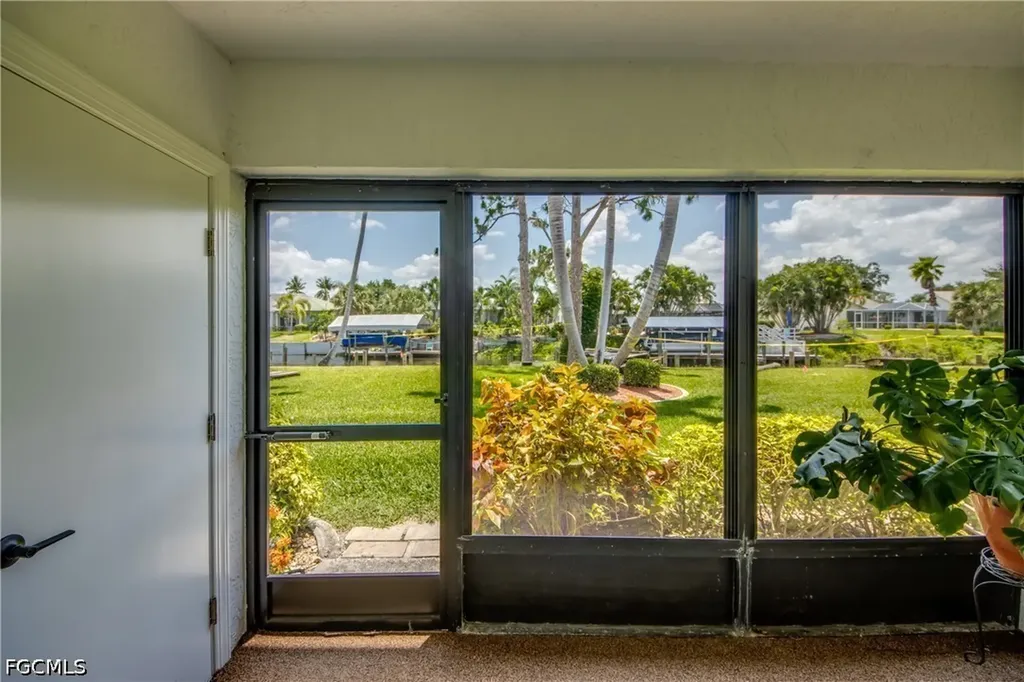 15350 Moonraker Court North Fort Myers FL 33917