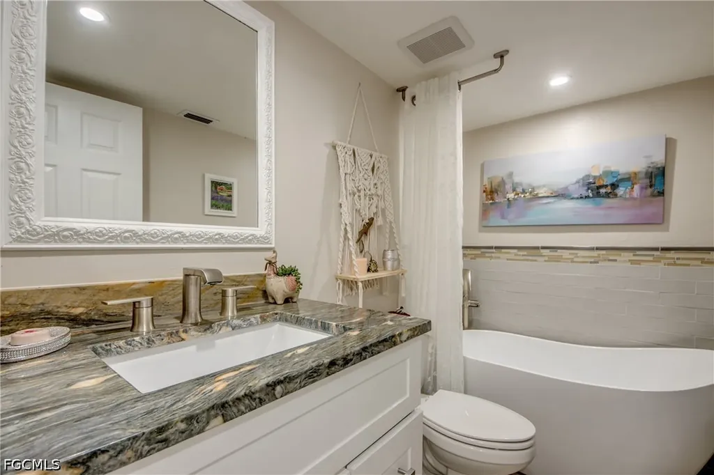 15350 Moonraker Court North Fort Myers FL 33917