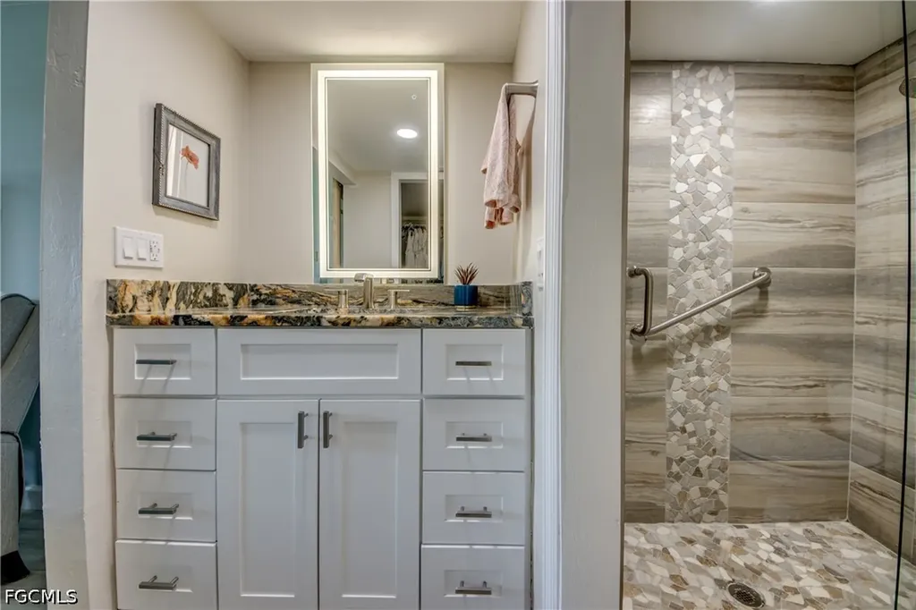 15350 Moonraker Court North Fort Myers FL 33917
