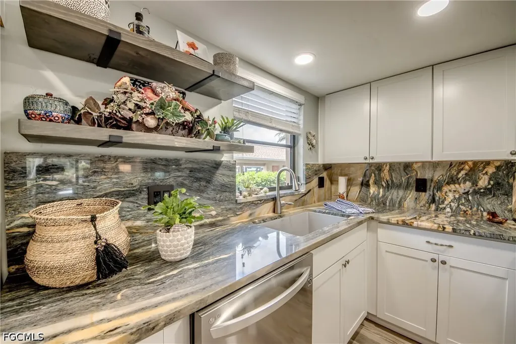 15350 Moonraker Court North Fort Myers FL 33917