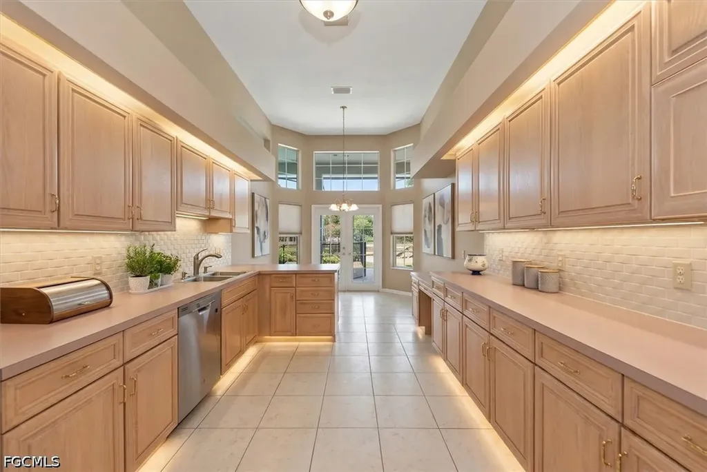 15200 Sweetwater Court Fort Myers FL 33912