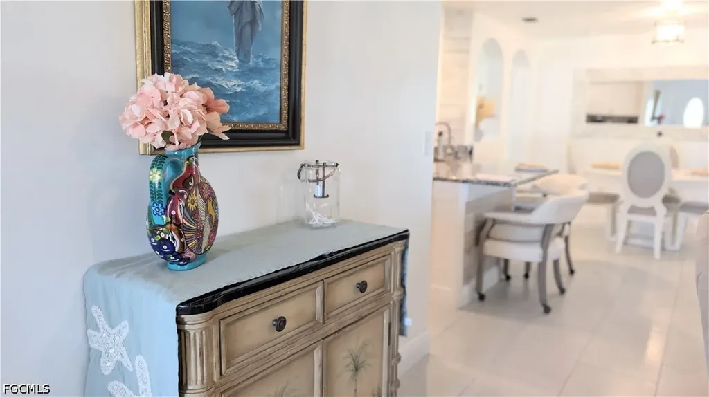2907 NW 5th Place Cape Coral FL 33993