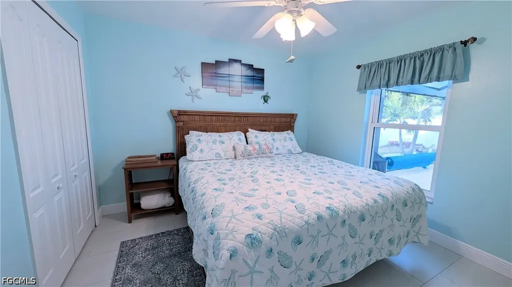 2907 NW 5th Place Cape Coral FL 33993