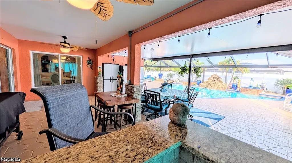 2907 NW 5th Place Cape Coral FL 33993