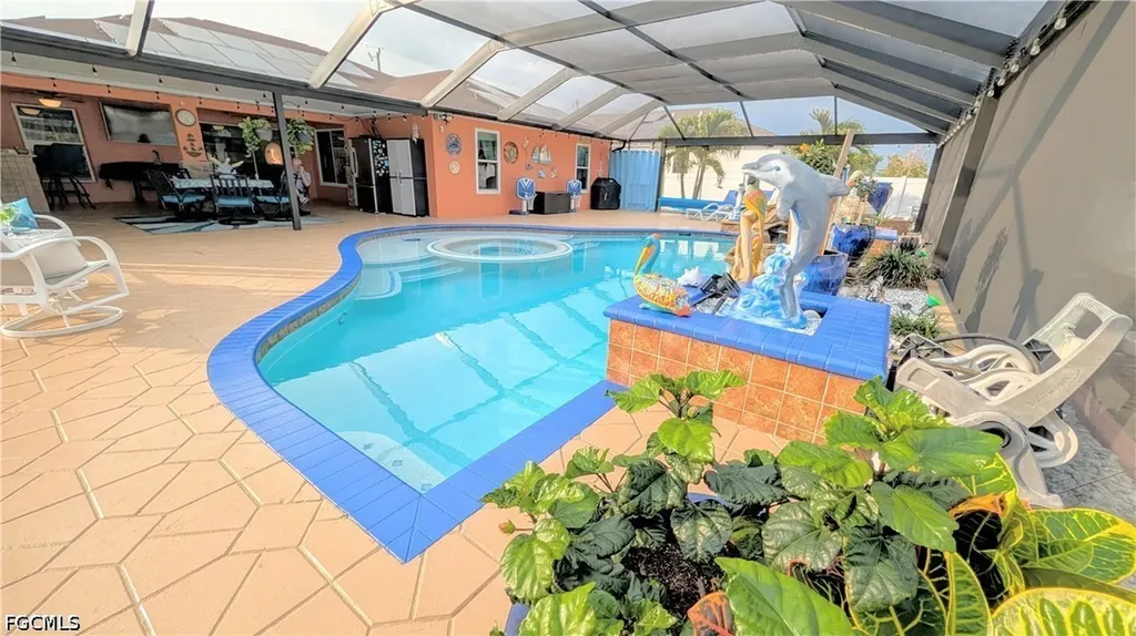 2907 NW 5th Place Cape Coral FL 33993