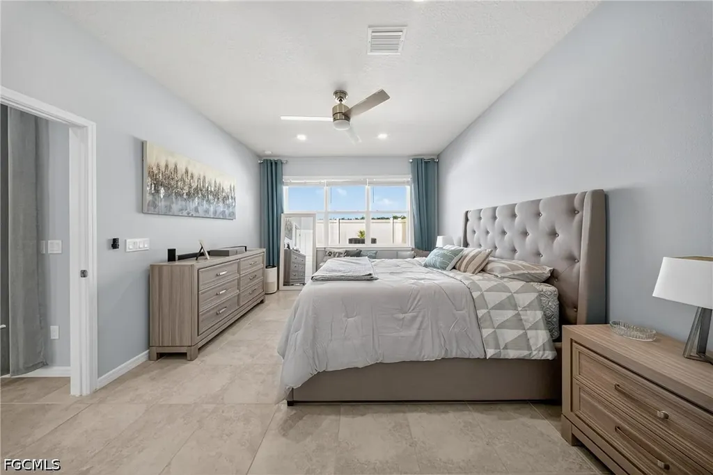 1845 Spring Shower Circle Kissimmee FL 34744