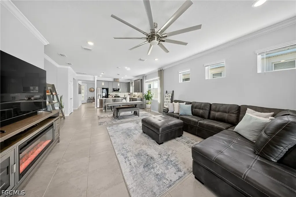 1845 Spring Shower Circle Kissimmee FL 34744