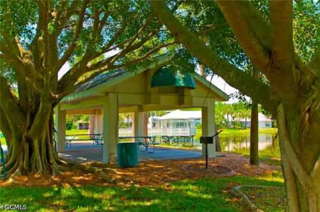 14501 Daffodil Drive Fort Myers FL 33919