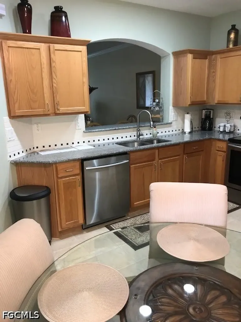9600 Roundstone Circle Fort Myers FL 33967