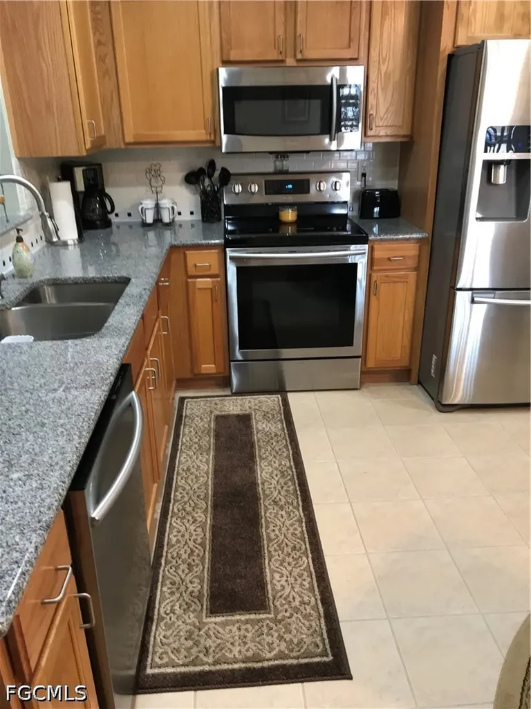 9600 Roundstone Circle Fort Myers FL 33967