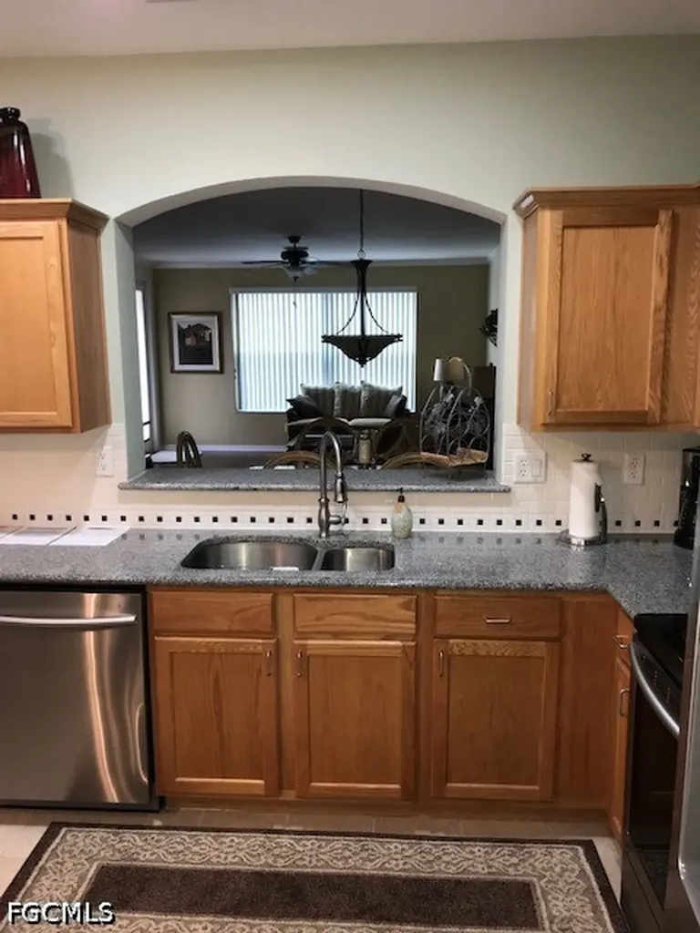 9600 Roundstone Circle Fort Myers FL 33967