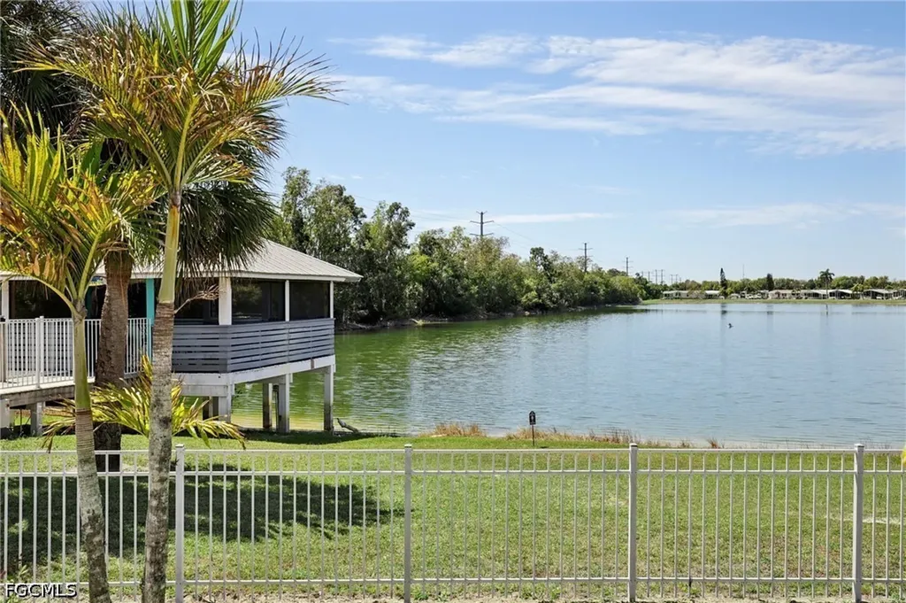 9798 Sugarberry Way Fort Myers FL 33905