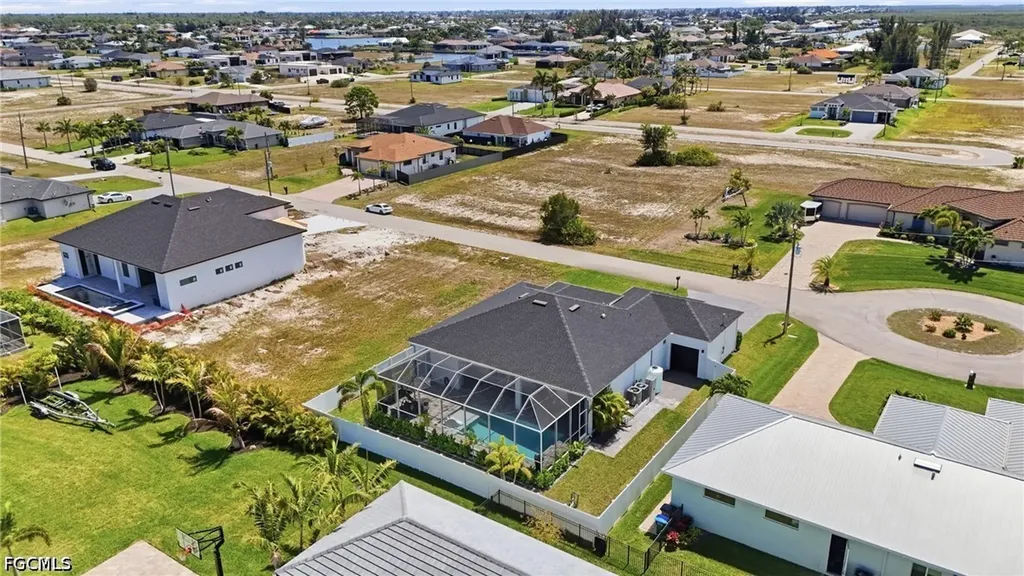 4635 NW 32nd Street Cape Coral FL 33993