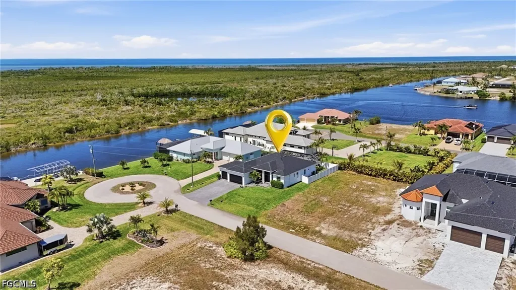 4635 NW 32nd Street Cape Coral FL 33993