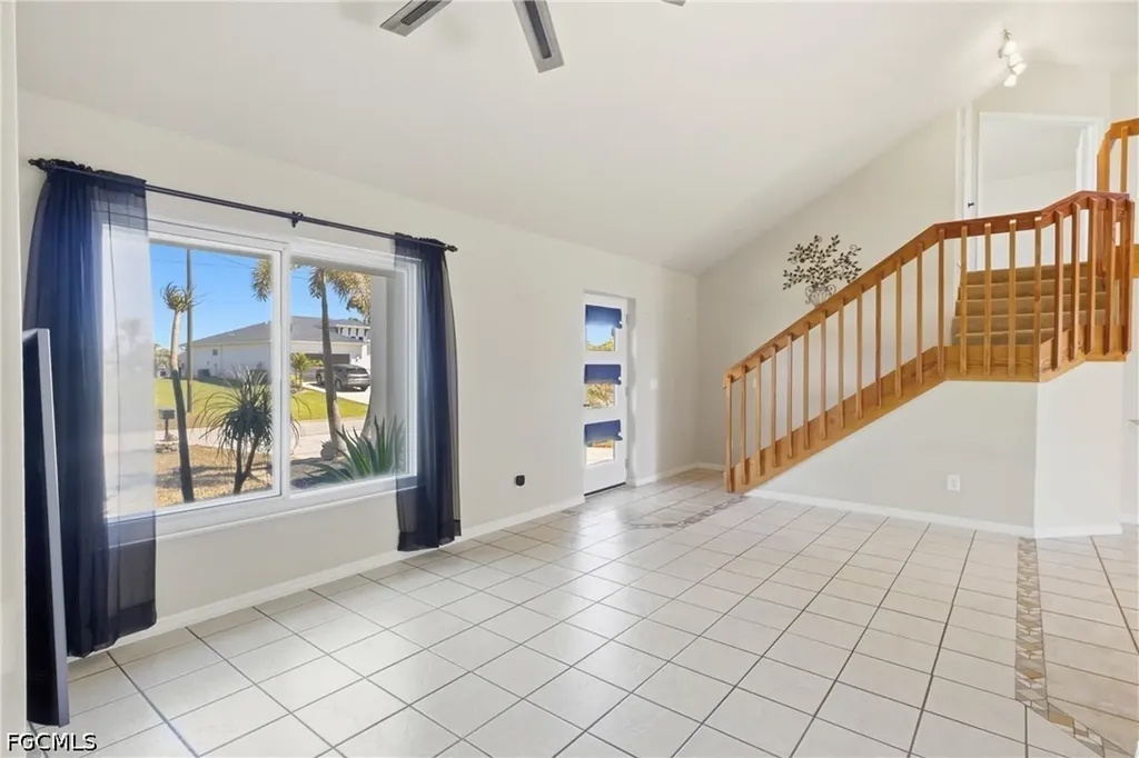 2006 NW 21st Avenue Cape Coral FL 33993