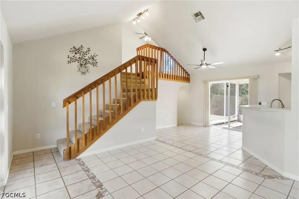 2006 NW 21st Avenue Cape Coral FL 33993
