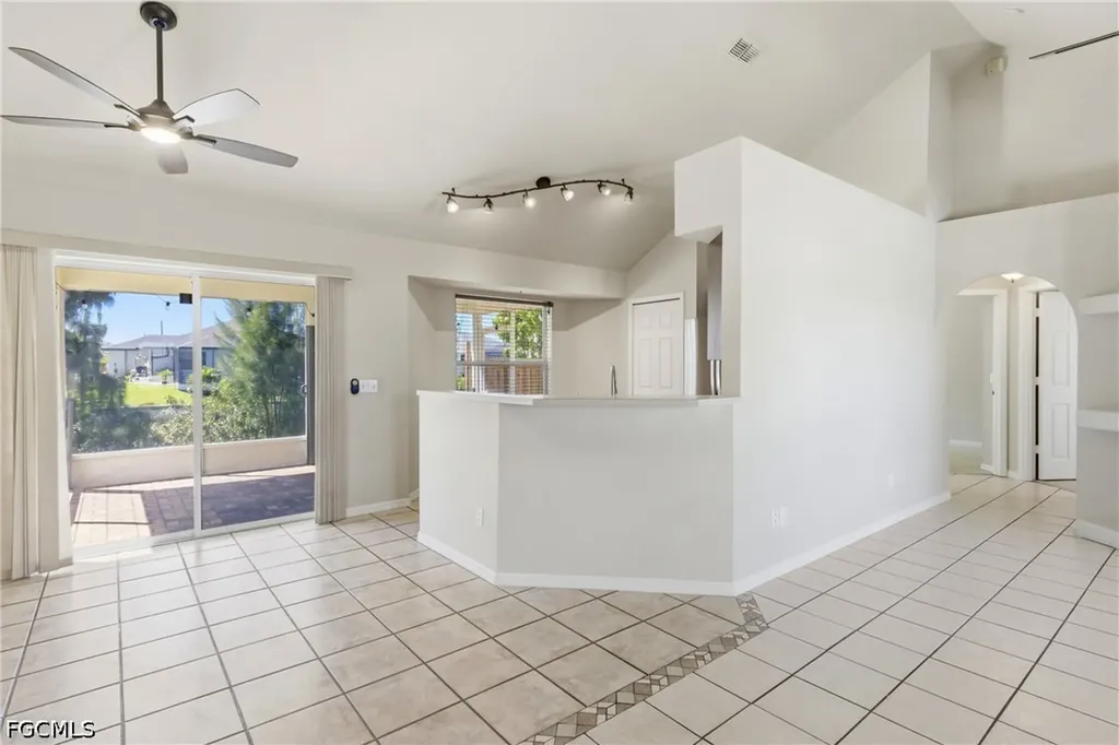 2006 NW 21st Avenue Cape Coral FL 33993