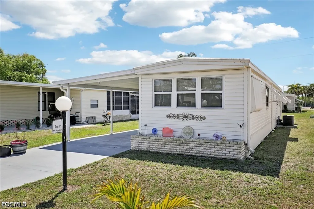 9806 Sugarberry Way Fort Myers FL 33905