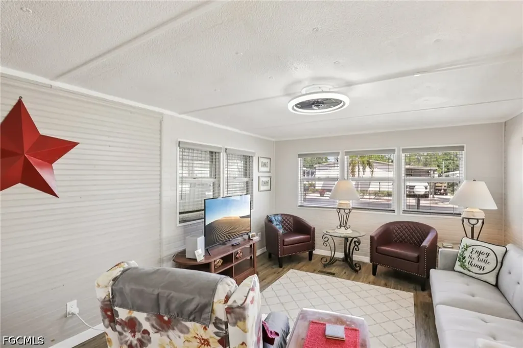 9806 Sugarberry Way Fort Myers FL 33905